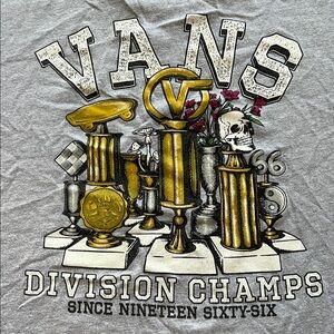 Vans Division Champs Trophy Winner Light Gray Division Tee Shirt Men XL Everyday